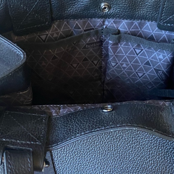 Botkier New York BEDFORD BITE Size 23F2827-ALBLK Black Leather Satchel NWT $288 - Picture 7 of 14
